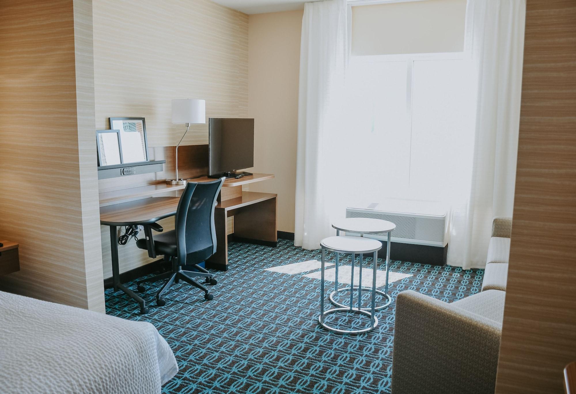 Fairfield Inn & Suites By Marriott Lincoln Airport Eksteriør billede
