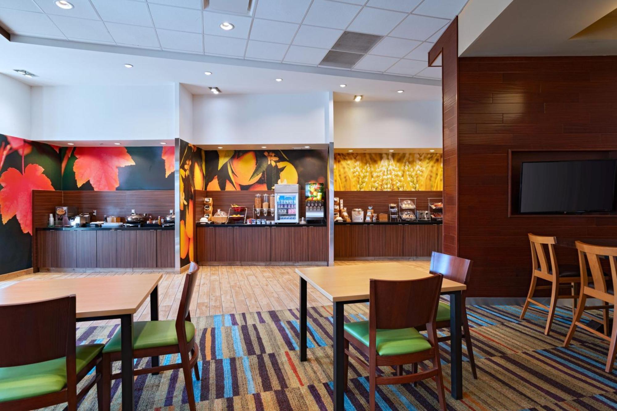 Fairfield Inn & Suites By Marriott Lincoln Airport Eksteriør billede